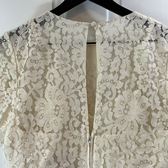 NWT Revelry Ivory Lace Top w/ Keyhole and Zippered Back - Size 10 - Picture 7 of 14